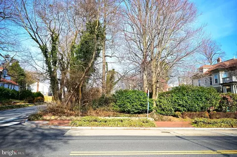4900 Western Ave, Bethesda, MD 20816