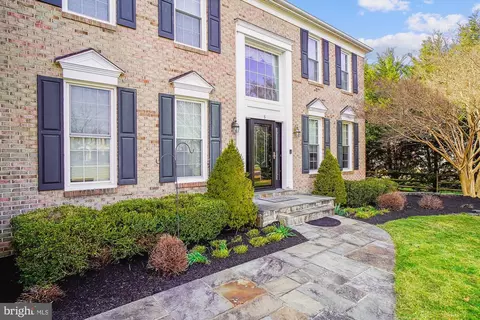 Exterior - 5 Selby Ct, Poolesville, MD 20837 photo 11 of 11