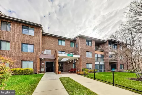 Exterior - 15311 Pine Orchard Dr #2E, Silver Spring, MD 20906 photo 2 of 5