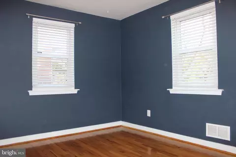 Other - 1621 Dublin Dr, Silver Spring, MD 20902 photo 3 of 38