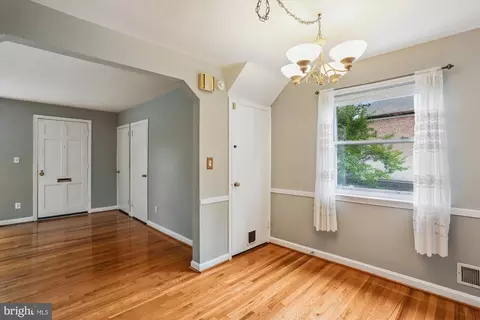 Other - 1621 Dublin Dr, Silver Spring, MD 20902 photo 2 of 38