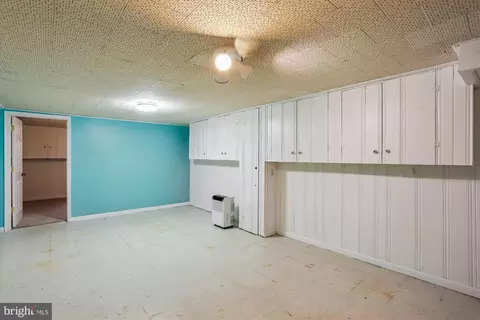 Other - 1621 Dublin Dr, Silver Spring, MD 20902 photo 31 of 38