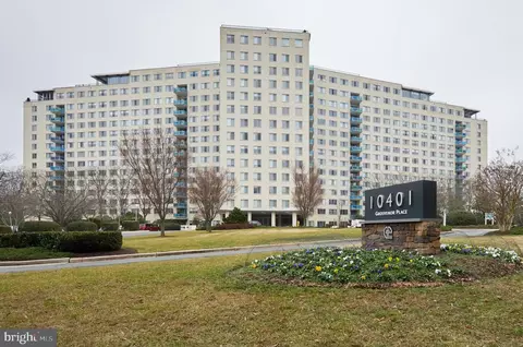 10401 Grosvenor Pl #G17, Rockville, MD 20852
