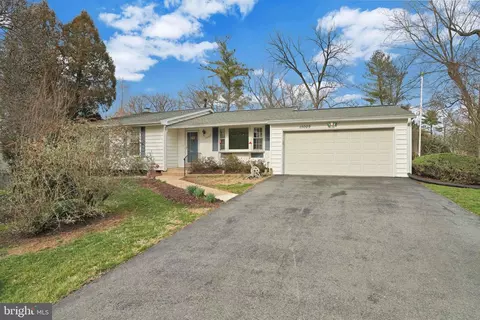 15009 Rocking Spring Dr, Rockville, MD 20853