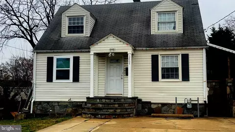 Exterior - 2409 Randolph Rd, Silver Spring, MD 20902 photo 2 of 14