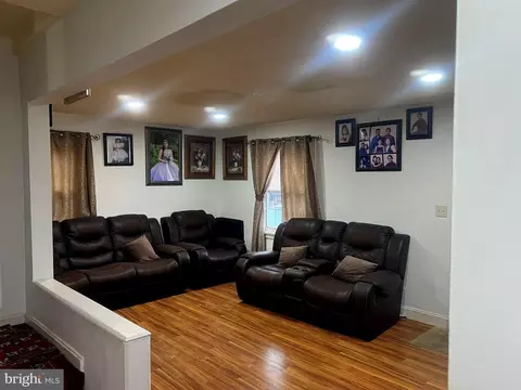 Living - 2409 Randolph Rd, Silver Spring, MD 20902 photo 1 of 2