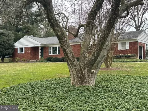 500 Vierling Dr, Silver Spring, MD 20904