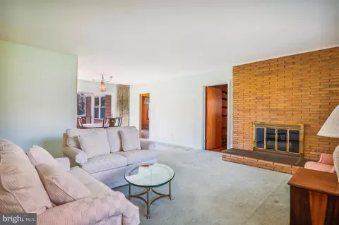 Living - 500 Vierling Dr, Silver Spring, MD 20904 photo 3 of 4