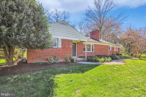 Exterior - 500 Vierling Dr, Silver Spring, MD 20904 photo 6 of 12
