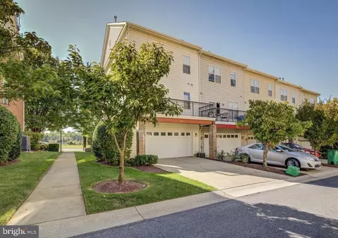 Exterior - 9441 Fields Rd, Gaithersburg, MD 20878 photo 4 of 4