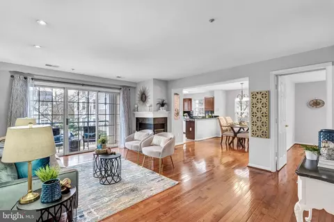 152 Kendrick Pl #152-24, Gaithersburg, MD 20878