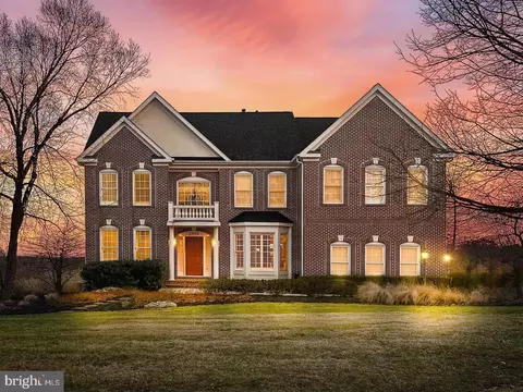 25122 Vista Ridge Rd, Laytonsville, MD 20882