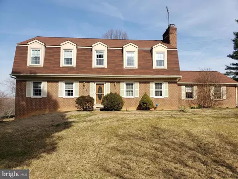 18009 Ednor View Ter, Ashton, MD 20861