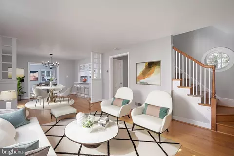 1702 White Oak Dr, Silver Spring, MD 20910