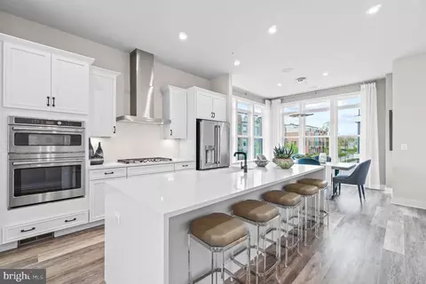 16360 Columbus Ave, Rockville, MD 20855