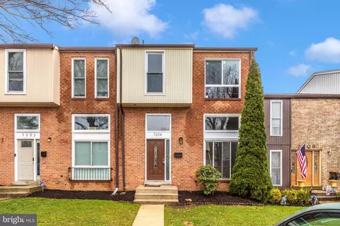 7204 Millcrest Ter #7-6, Derwood, MD 20855