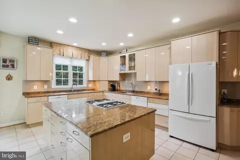 Kitchen - 12205 Kemp Mill Rd, Silver Spring, MD 20902 photo 1 of 11