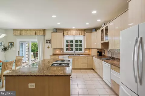 Kitchen - 12205 Kemp Mill Rd, Silver Spring, MD 20902 photo 3 of 11