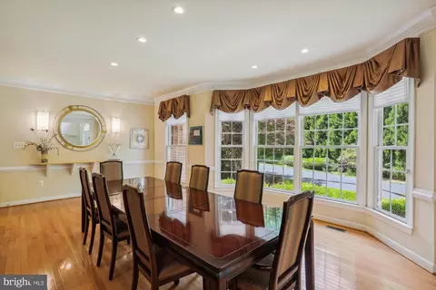 Dining - 12205 Kemp Mill Rd, Silver Spring, MD 20902 photo 9 of 13