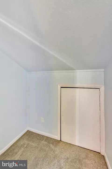 Bedroom - 903 Robin Rd, Silver Spring, MD 20901 photo 7 of 7