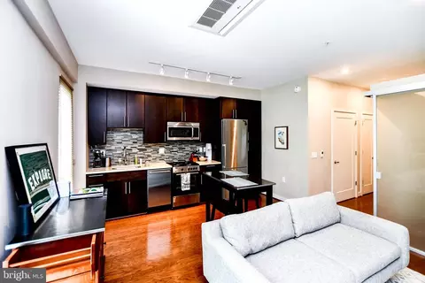 Kitchen - 1320 Fenwick Ln #612, Silver Spring, MD 20910 photo 4 of 4
