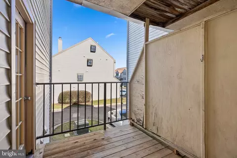 Exterior - 13402 Shady Knoll Dr #203, Silver Spring, MD 20904 photo 3 of 4