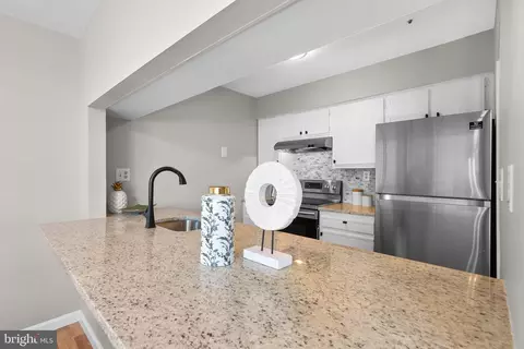 Kitchen - 13402 Shady Knoll Dr #203, Silver Spring, MD 20904 photo 2 of 4
