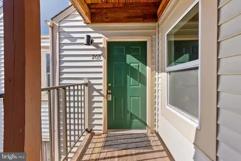Entry Way - 13402 Shady Knoll Dr #203, Silver Spring, MD 20904 photo 1 of 2
