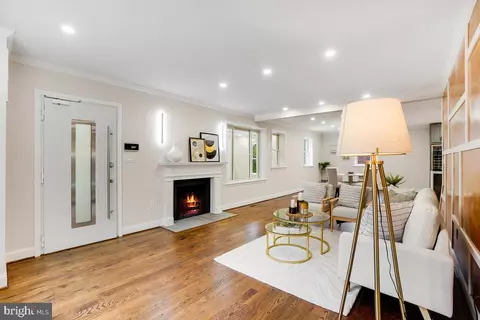 Living - 7508 Piney Branch Rd, Silver Spring, MD 20910 photo 1 of 3