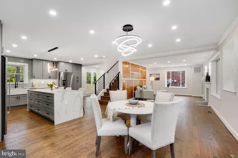 Dining - 7508 Piney Branch Rd, Silver Spring, MD 20910 photo 1 of 2