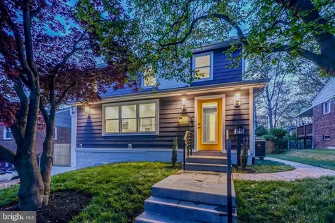 7508 Piney Branch Rd, Silver Spring, MD 20910