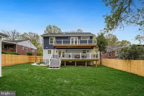 Exterior - 7508 Piney Branch Rd, Silver Spring, MD 20910 photo 14 of 15
