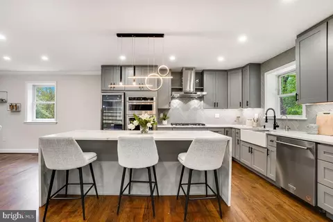 Kitchen - 7508 Piney Branch Rd, Silver Spring, MD 20910 photo 2 of 4