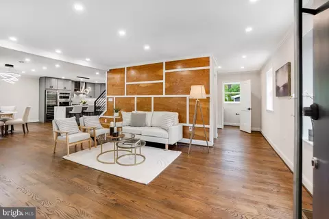 Living - 7508 Piney Branch Rd, Silver Spring, MD 20910 photo 3 of 3