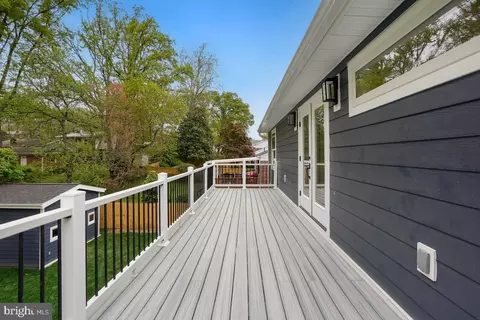 Exterior - 7508 Piney Branch Rd, Silver Spring, MD 20910 photo 9 of 15