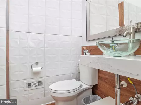 Bath - 13608 Middlevale Ln, Silver Spring, MD 20906 photo 1 of 10