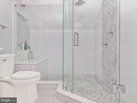 Bath - 13608 Middlevale Ln, Silver Spring, MD 20906 photo 6 of 10