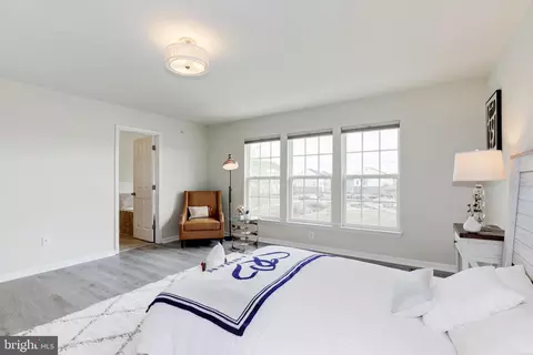 Bedroom - 3502 Doc Berlin Dr, Silver Spring, MD 20906 photo 6 of 11