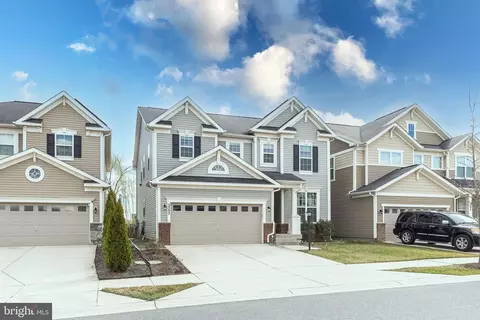 Exterior - 3502 Doc Berlin Dr, Silver Spring, MD 20906 photo 2 of 12