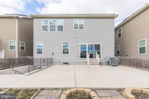 Exterior - 3502 Doc Berlin Dr, Silver Spring, MD 20906 photo 9 of 12