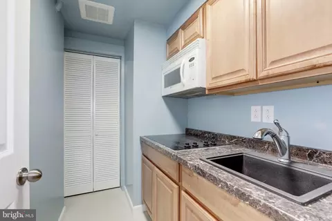 Kitchen - 3502 Doc Berlin Dr, Silver Spring, MD 20906 photo 6 of 6