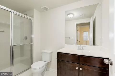 Bath - 3502 Doc Berlin Dr, Silver Spring, MD 20906 photo 10 of 10