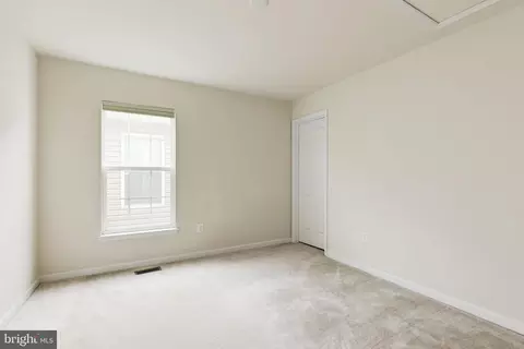 Bedroom - 3502 Doc Berlin Dr, Silver Spring, MD 20906 photo 9 of 11