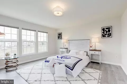 Bedroom - 3502 Doc Berlin Dr, Silver Spring, MD 20906 photo 3 of 11