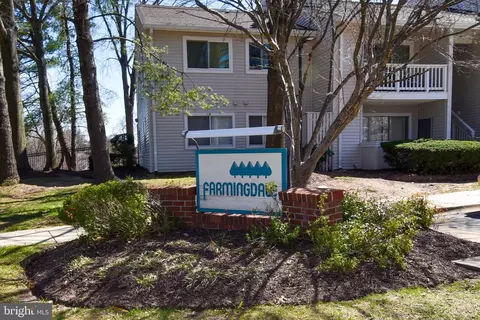 18032 Chalet Dr #26-302, Germantown, MD 20874