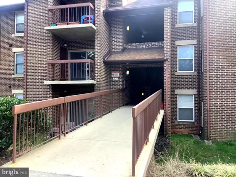 18422 Guildberry Dr #102, Gaithersburg, MD 20879