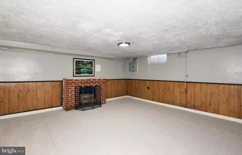 Living - 12517 Holdridge Rd, Silver Spring, MD 20906 photo 3 of 3