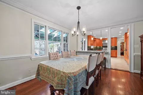 Dining - 418 Quaint Acres Dr, Silver Spring, MD 20904 photo 2 of 4