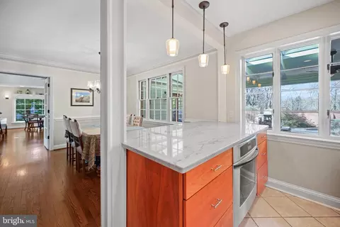 Kitchen - 418 Quaint Acres Dr, Silver Spring, MD 20904 photo 6 of 10