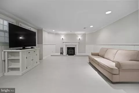 Living - 418 Quaint Acres Dr, Silver Spring, MD 20904 photo 10 of 11